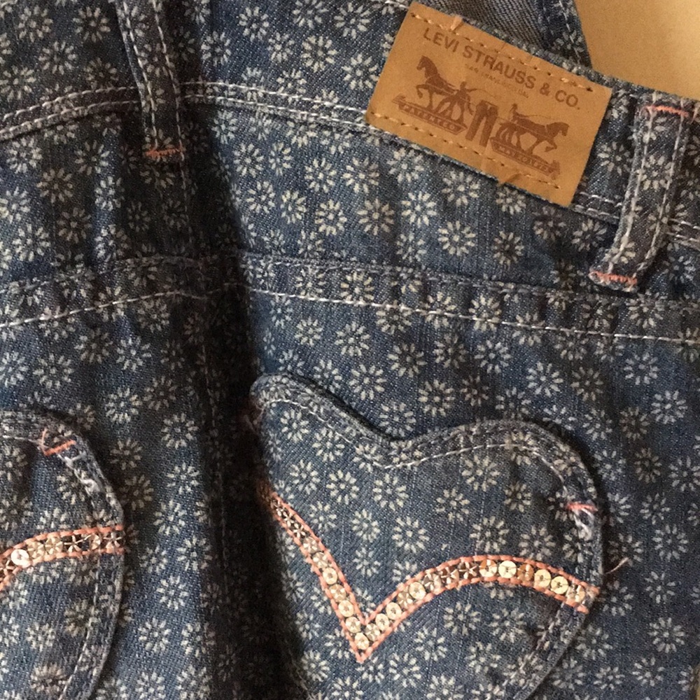 Levi’s overall (new without tag) - Picture 5 of 7